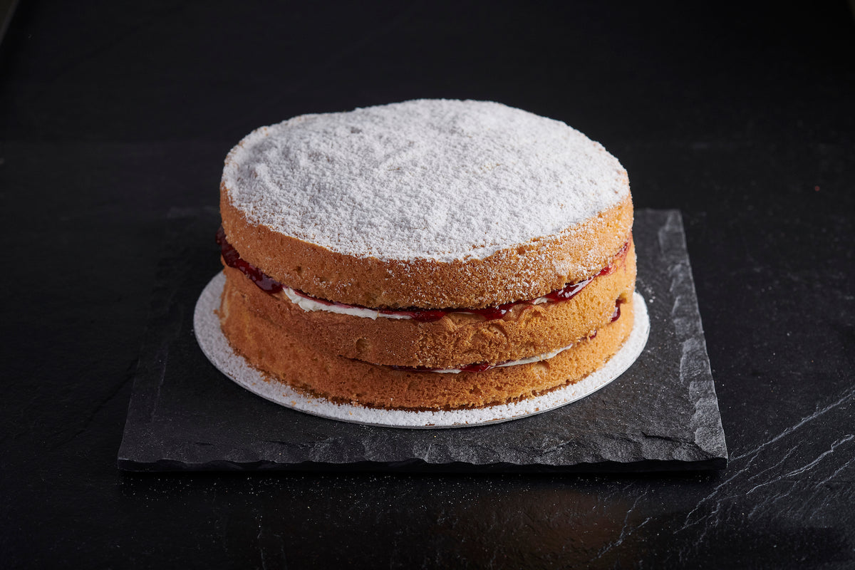Victoria Sponge Design Victoria Sponge – Artisan Bakes