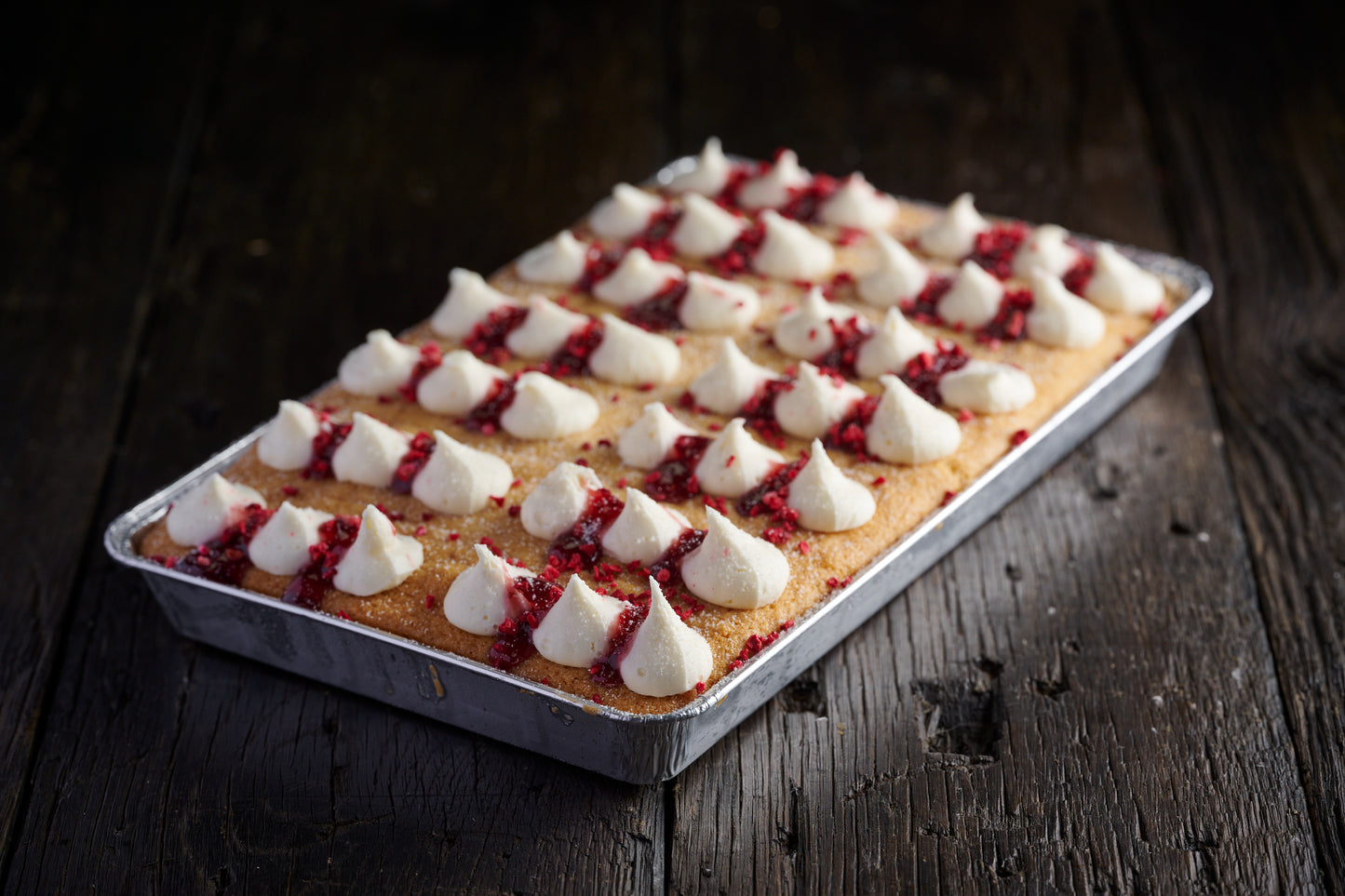 Raspberry Victoria Traycake