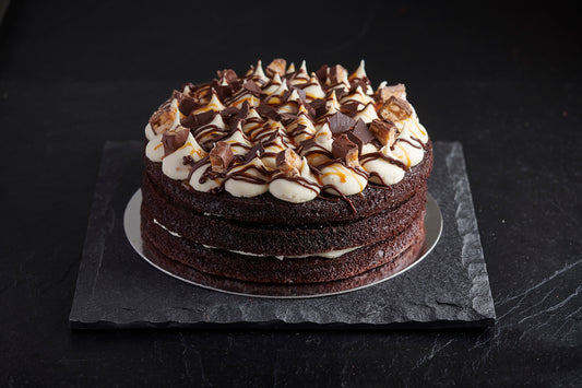 Snickers Cake