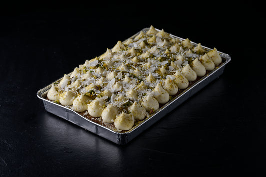 Coconut, Lime, Pistachio & Courgette Traycake